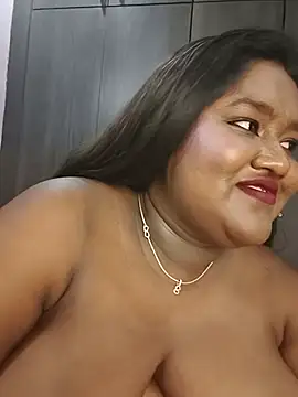 Chatroom XXX en direct de horny_diana