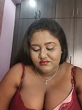 Czat XXX na żywo – horny_diana