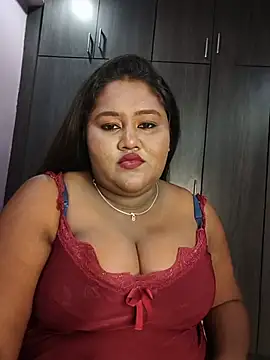 horny_diana Adlı Modelin Canlı XXX Sohbeti