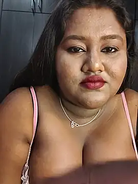 XXX chat uživo modela horny_diana