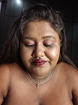 XXX chat uživo modela horny_diana
