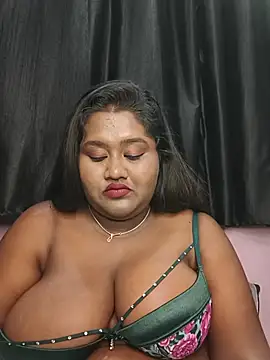 Czat XXX na żywo – horny_diana