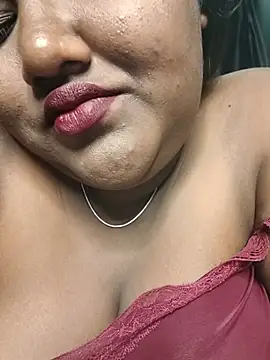 Chat XXX en directo de horny_diana