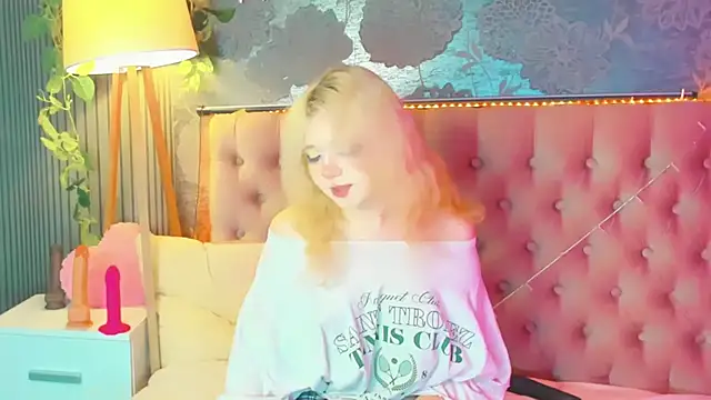 Czat XXX na żywo – EmilyAngells