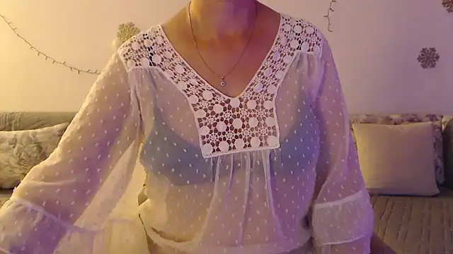 YourfantasyGiuly 在線直播表演
