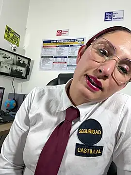 Pokazy przed kamerką – Megan-01-
