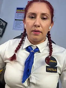 Megan-01- Show in webcam