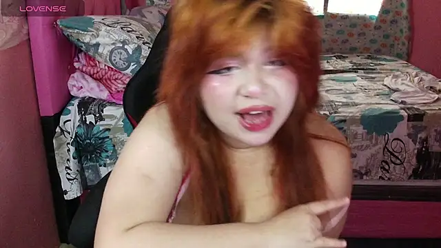 mari_caroley6's Live XXX Chat