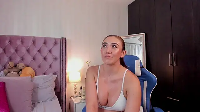 natashaleightt's Webcam Show