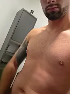 Fratello27 Show in webcam