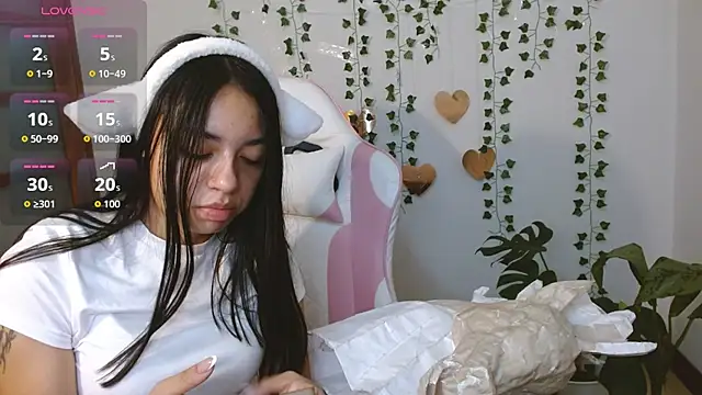 hellokitty__valery's Live XXX Chat
