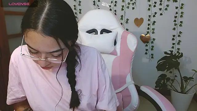 hellokitty__valery Chat XXX live