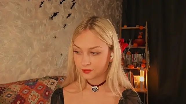 Chat +18 de EternalOphelia ao vivo