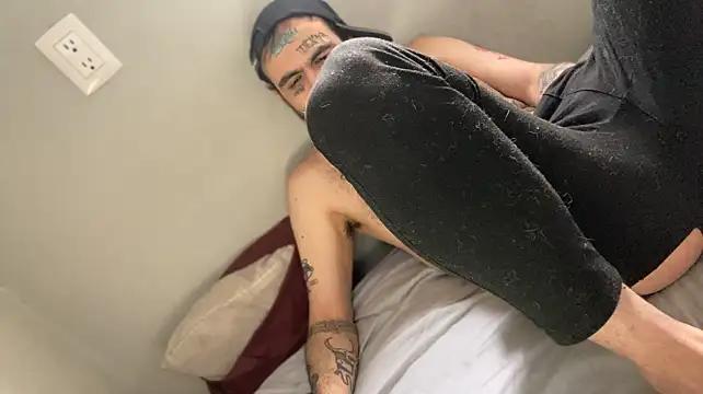 delidemente333's Webcam Show