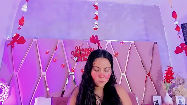 Emily_Black1's Webcam Show