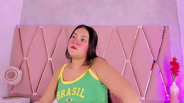 Emily_Black1のライブXXXチャット