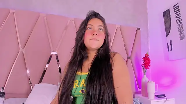 Emily_Black1 Live XXX-chat