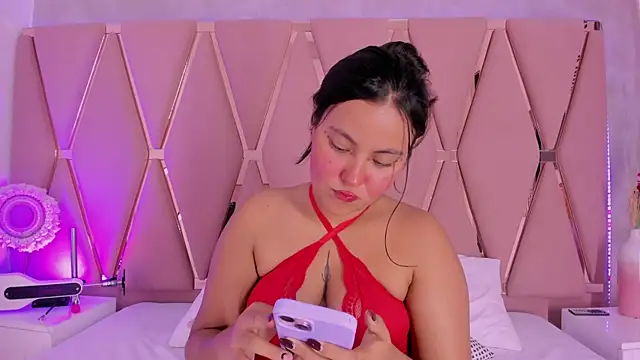 Czat XXX na żywo – Emily_Black1