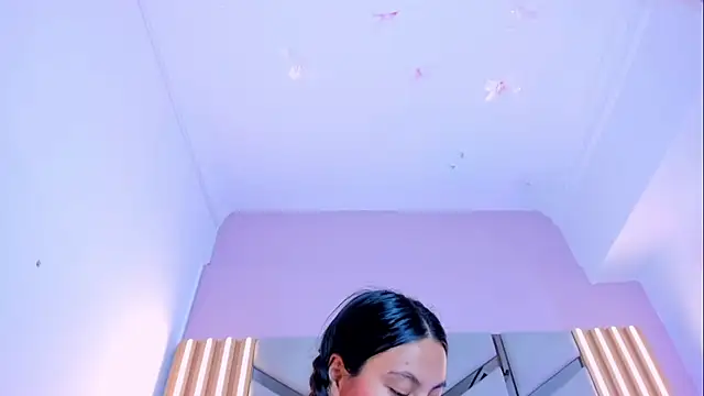 دردشة Emily_Black1 الجنسية المباشرة