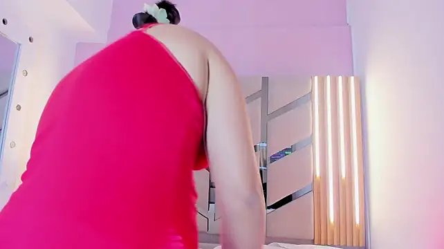 Emily_Black1 Show Webcam