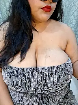 Natasha_Nice01: απευθείας συνομιλία ΧΧΧ