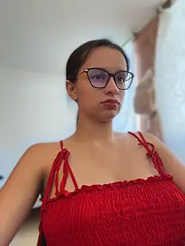 Show de webcam de Soy_Sara7