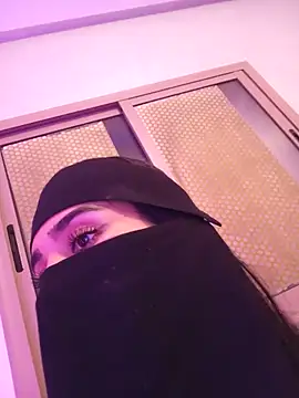 rremase_monroee76 Adlı Modelin Web Kamerası Şovu