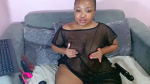 SEXYASSTINAXXX's Webcam Show
