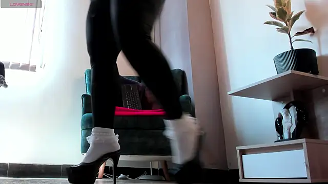 martina_soto's Webcam Show