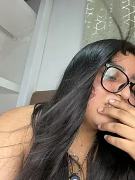 Živý XXX chat virginbrunette99