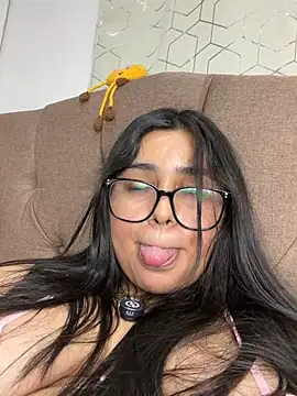 virginbrunette99 Chat XXX live