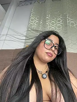 Živý XXX chat virginbrunette99