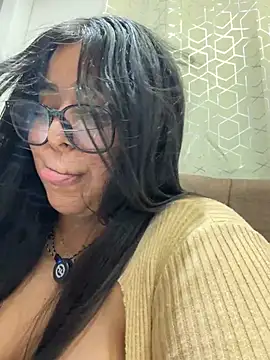 Chat +18 de virginbrunette99 ao vivo