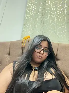 virginbrunette99 XXX чат на живо