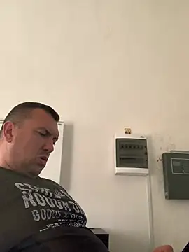 Mike8523 Show Webcam