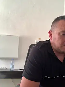 Mike8523's Webcam Show