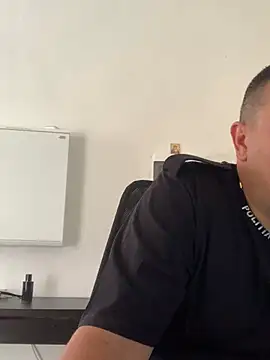 Mike8523 Webcam show