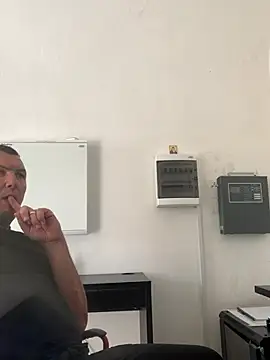 Mike8523 Pertunjukan Webcam
