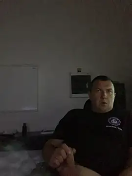 Вебкам-шоу Mike8523