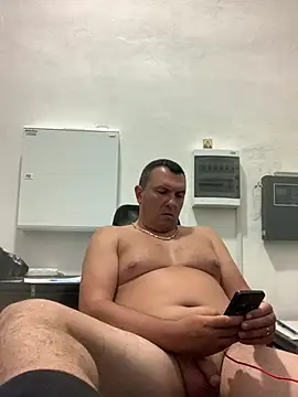 Mike8523 Webcam show