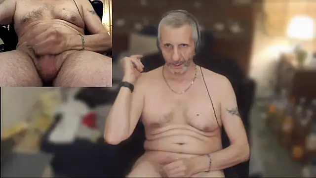 maxdaddy690 Webcam show