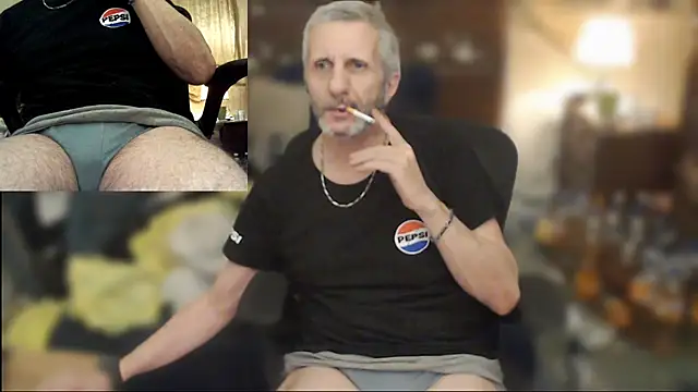 maxdaddy690 Webcam show