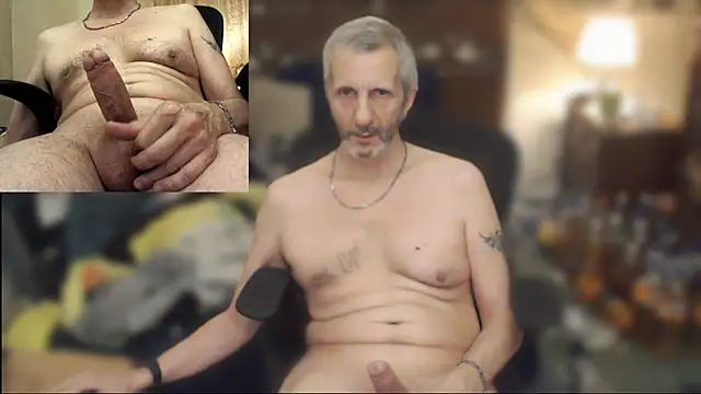 maxdaddy690 Show Webcam
