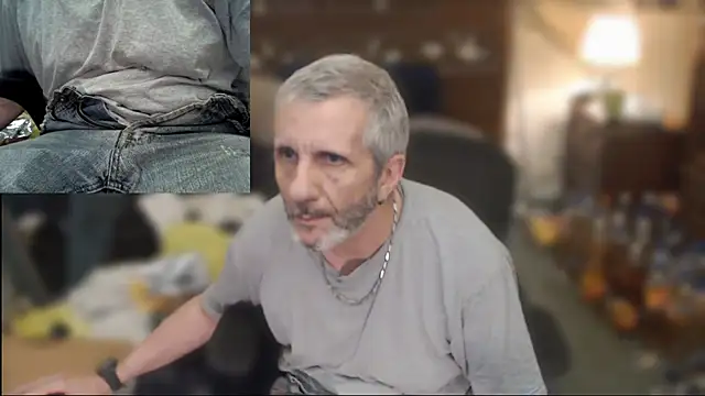 maxdaddy690 网络视讯表演
