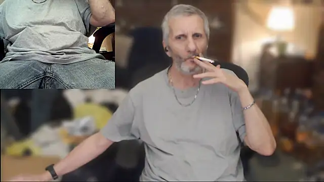 maxdaddy690 网络视讯表演