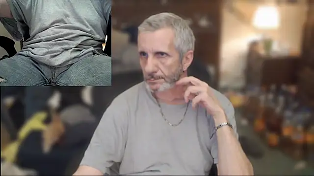 maxdaddy690 网络视讯表演