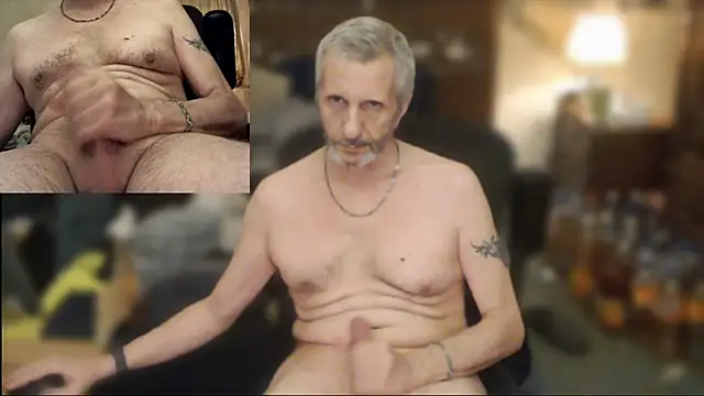maxdaddy690 Webcam show