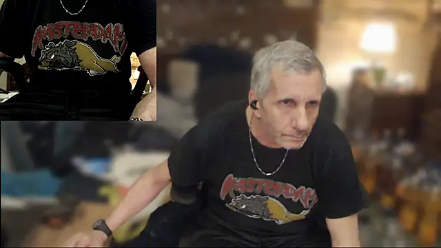maxdaddy690 Webcam-Show