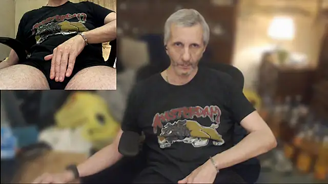 maxdaddy690 Show Webcam