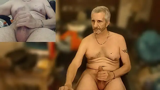 maxdaddy690 Show in webcam